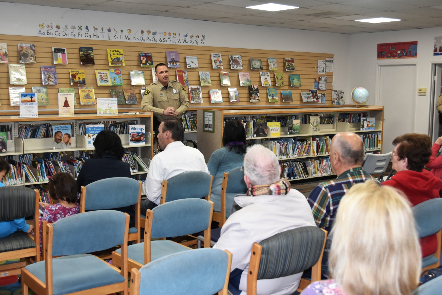 Community outreach event with Sheriff's Office representatives